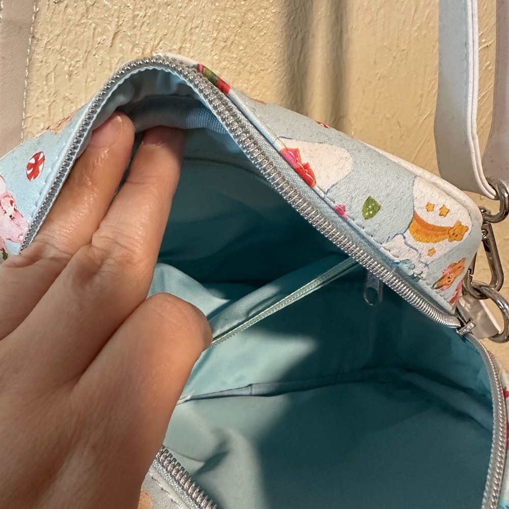 Loungefly Care‎ Bear Christmas Crossbody Purse Bag - Picture 7 of 13